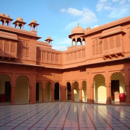 Hotel Gaj Kesri Bikaner Esterno foto