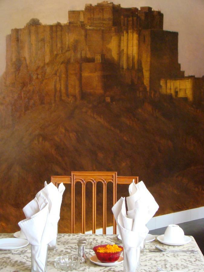 Hotel Gaj Kesri Bikaner Esterno foto